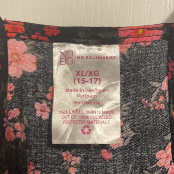 Fun top - Picture 2 of 3